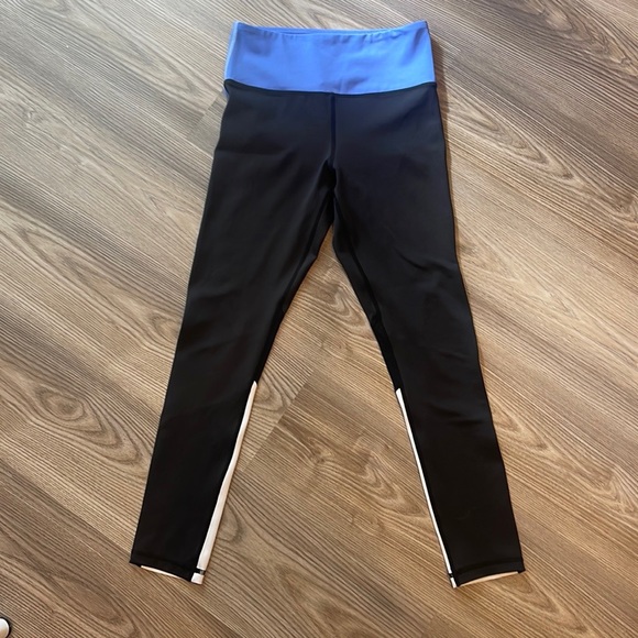 ZYIA Dark sky mesh light n tight size 4! - Picture 3 of 3